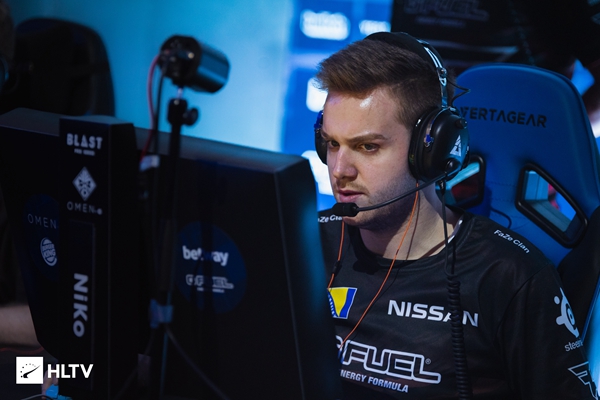 LCK第七周：GEN、HLE已锁定季后赛，POG榜单Peyz后来居上